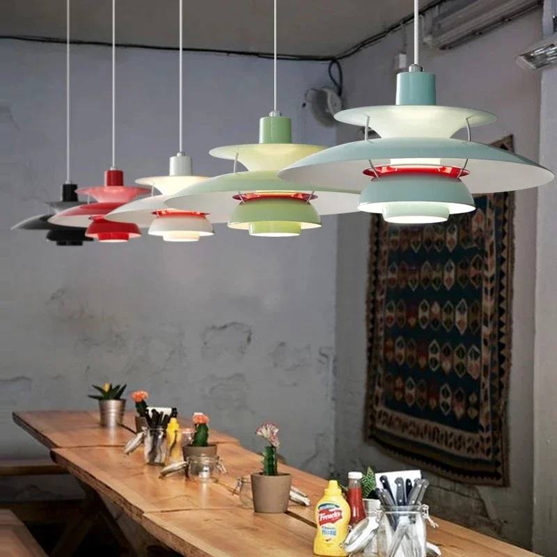 Modern Metal Pendant Light for Stylish Interiors