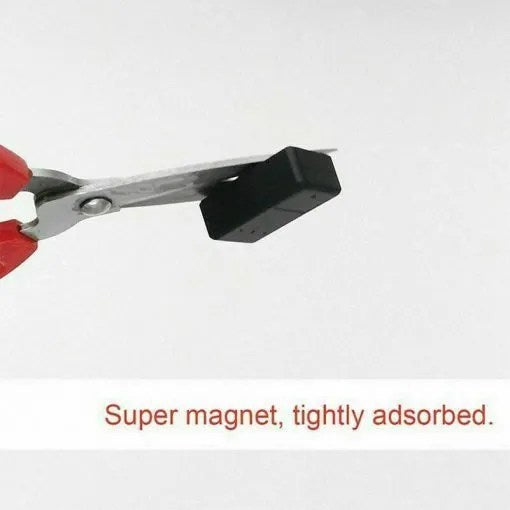 Compact Magnetic Vehicle Locator with Real-Time Tracking