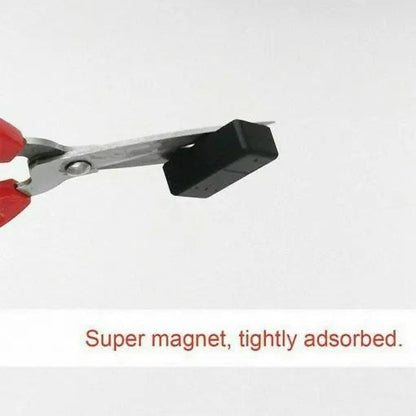 Compact Magnetic Vehicle Locator with Real-Time Tracking
