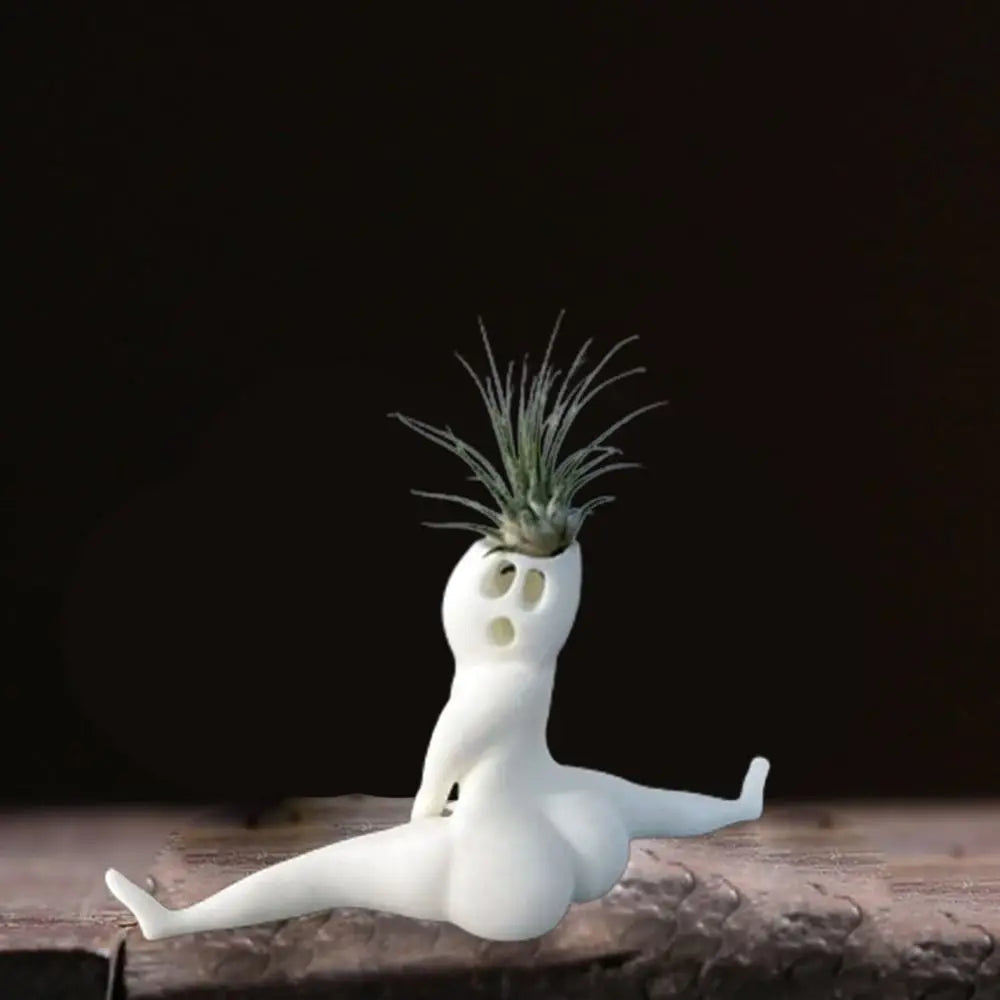 Whimsical Ghost-Shaped Air Plant Holder with Sturdy Base