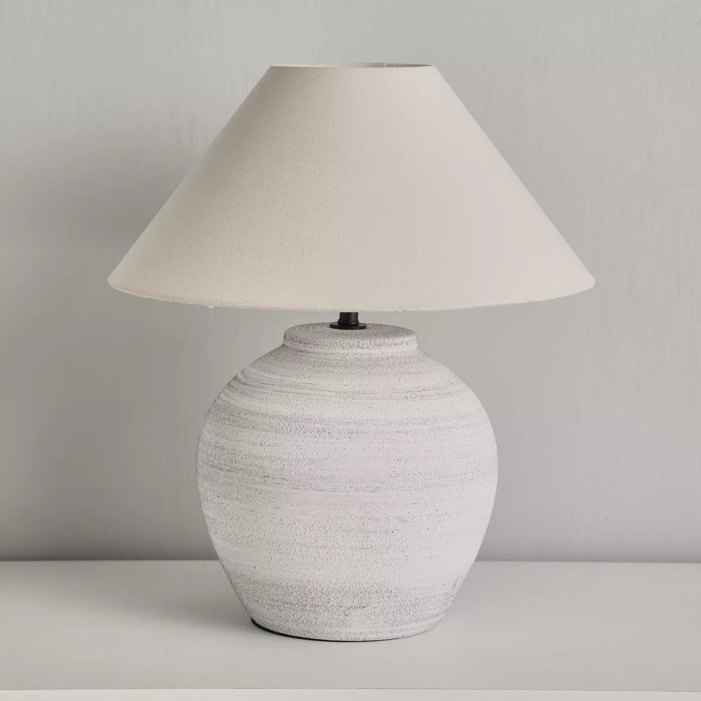White Ceramic Table Lamp - Stylish Lighting Fixture